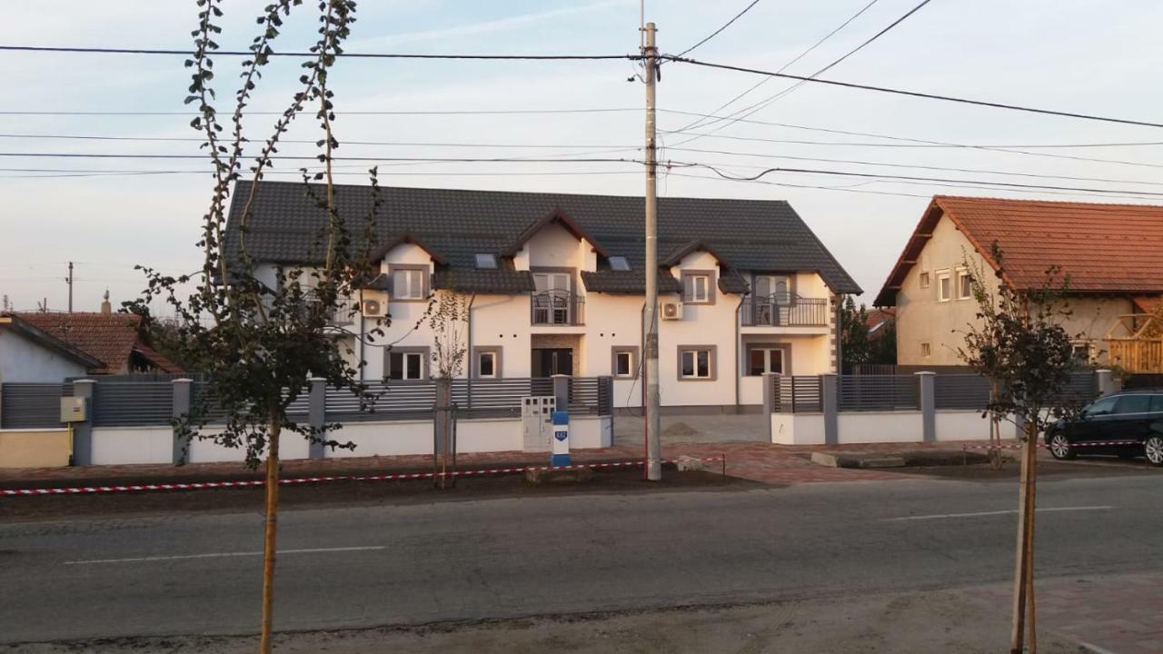 Apartament Saguna Sinnicolau Mare Exterior photo