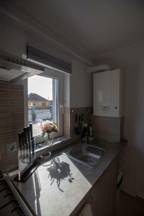 Apartament Saguna Sinnicolau Mare Exterior photo